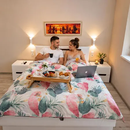 Apartment Be Happy 6, Premium In Centre *