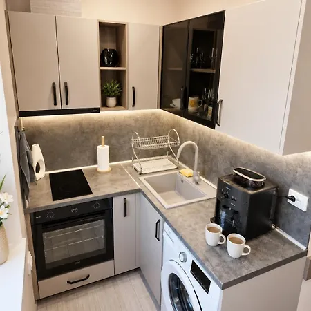 Be Happy 6, Premium In Centre Apartment *